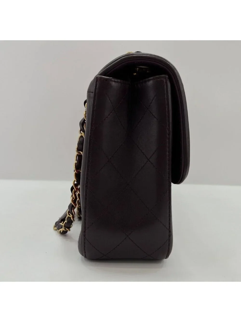 Chanel Shoulder Bag Quilted 30